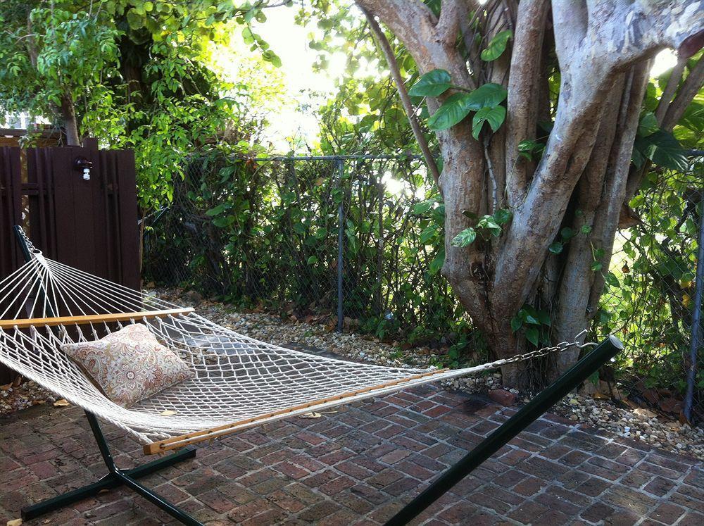 The Bridge At Cordova Boutique Hotel And Hostel Fort Lauderdale Exteriör bild